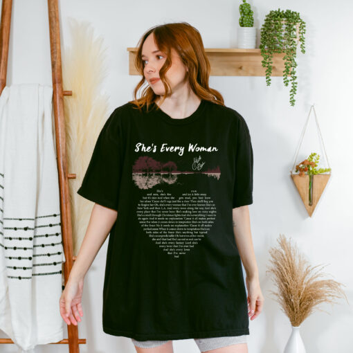 She's Every Woman Lyric, Garth Brook Shirt